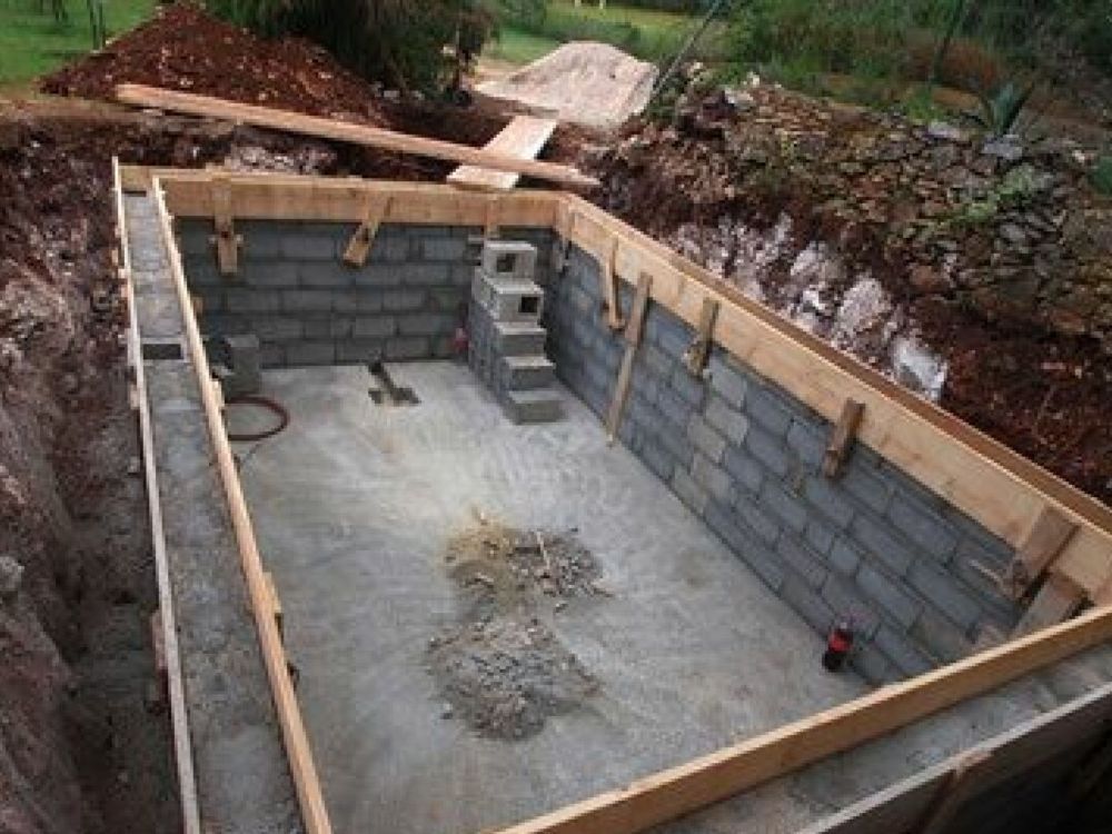 Construction d'une piscine par nos équipes.